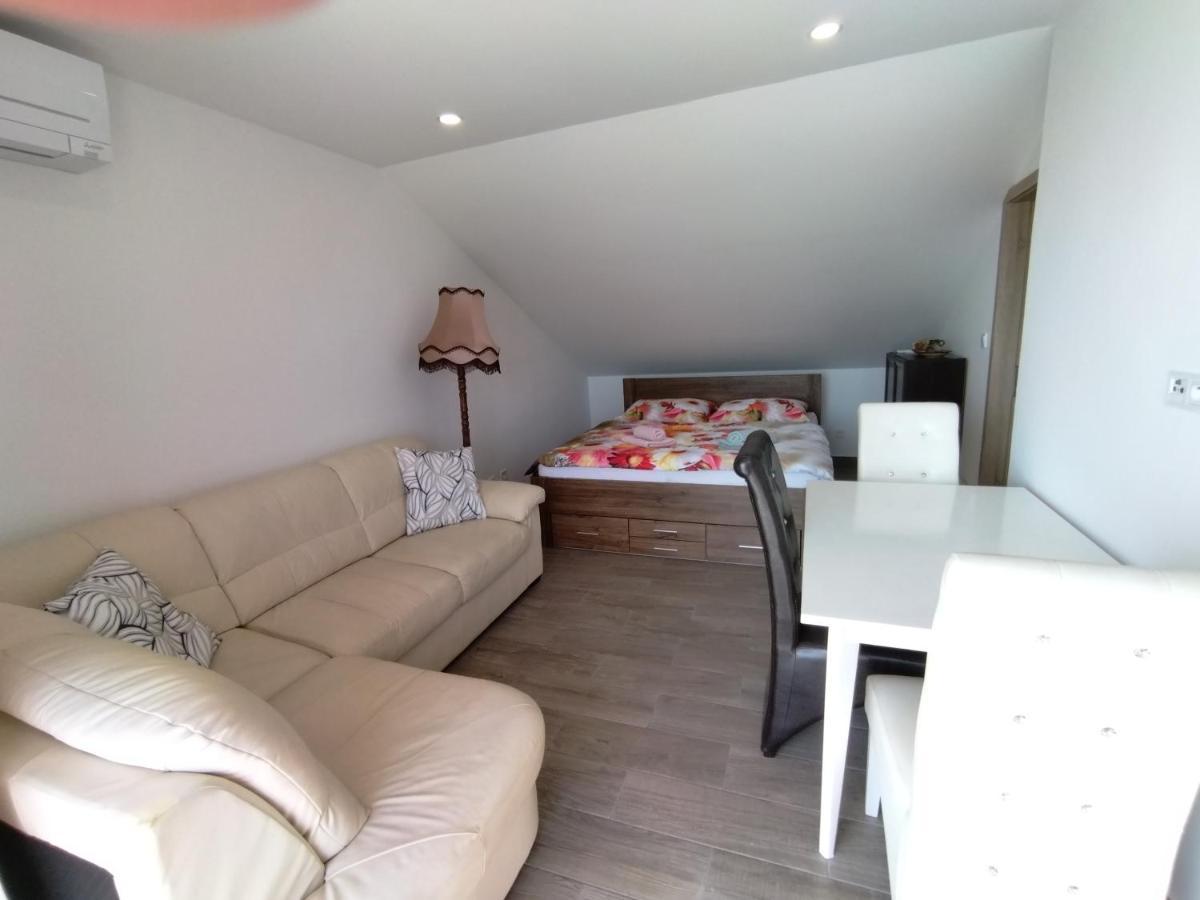 Vila Zdenka Apartmants Crikvenica Ngoại thất bức ảnh